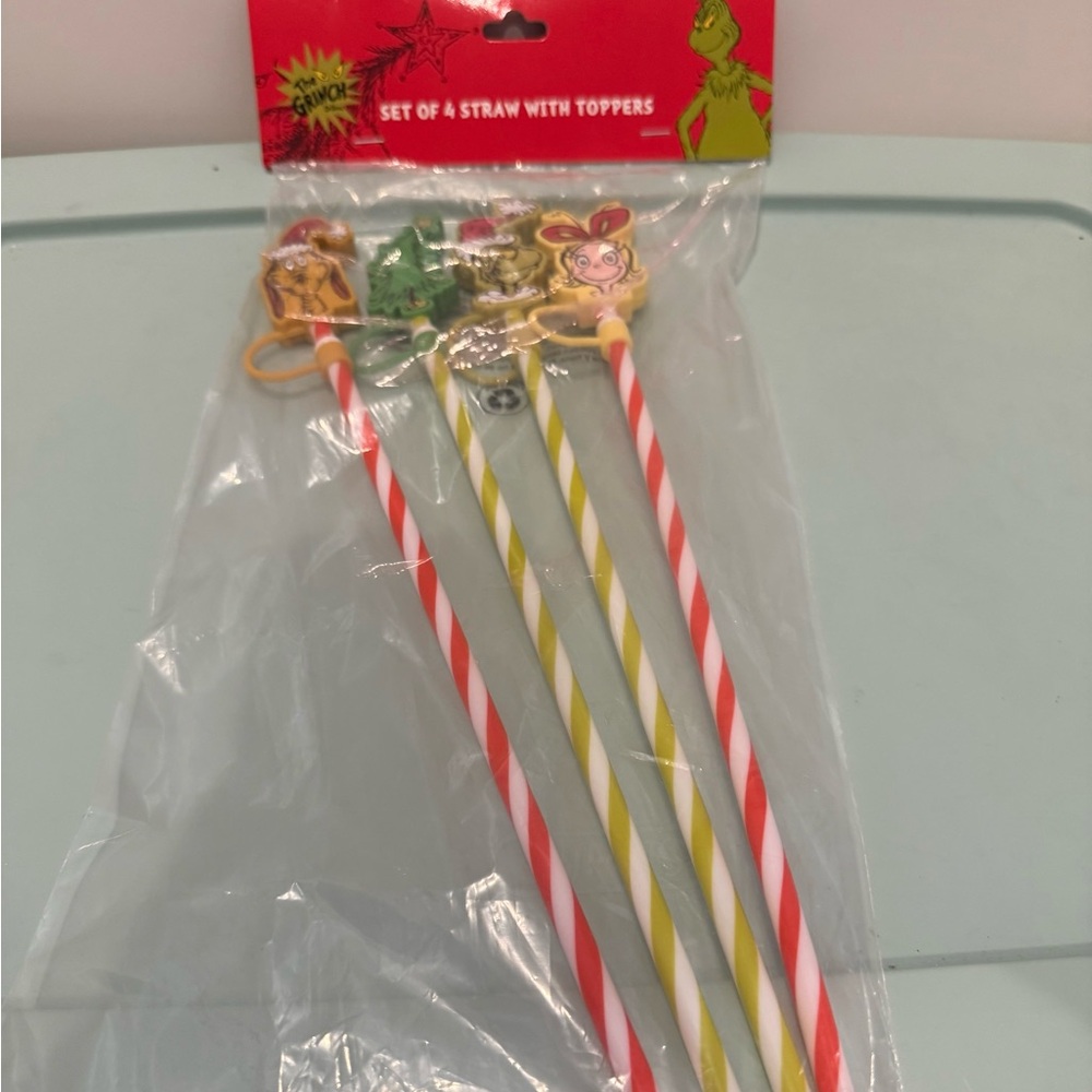 Super CuteThe Grinch Party Striped Drink Straws - Set of 4- NWT